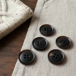 Durable Buffalo Horn Buttons for Tailoring