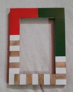 Wooden Frame for Kitchen Photos