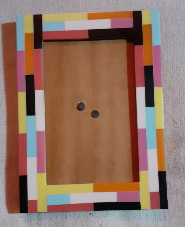 Elegant Carved Wooden Frame For Weddings – Handmade Teak Wood Wooden Photo Frames from India