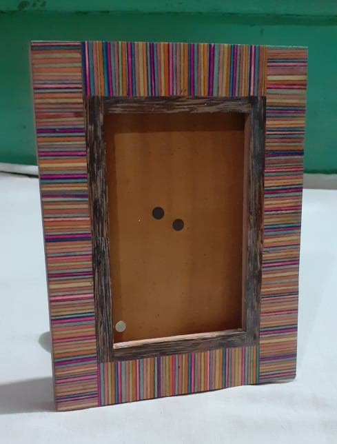 Large Rustic Wooden Wall Frame For Living Room – Handmade Rosewood Wooden Photo Frames from India