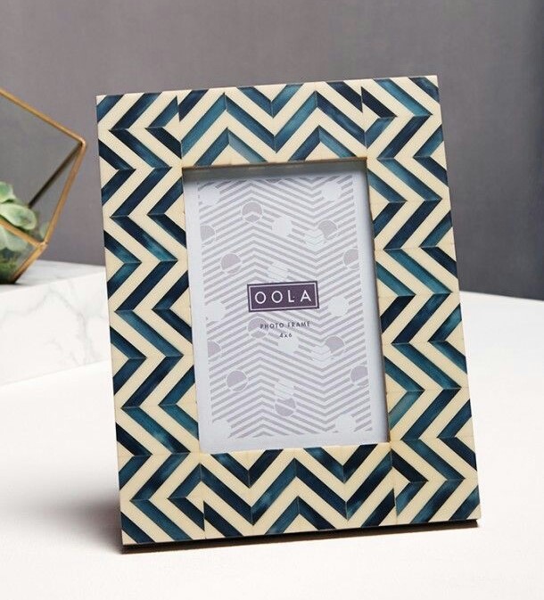 Minimal Light Oak Frame For Living Room – Handmade Cherry Wood Wooden Photo Frames from India