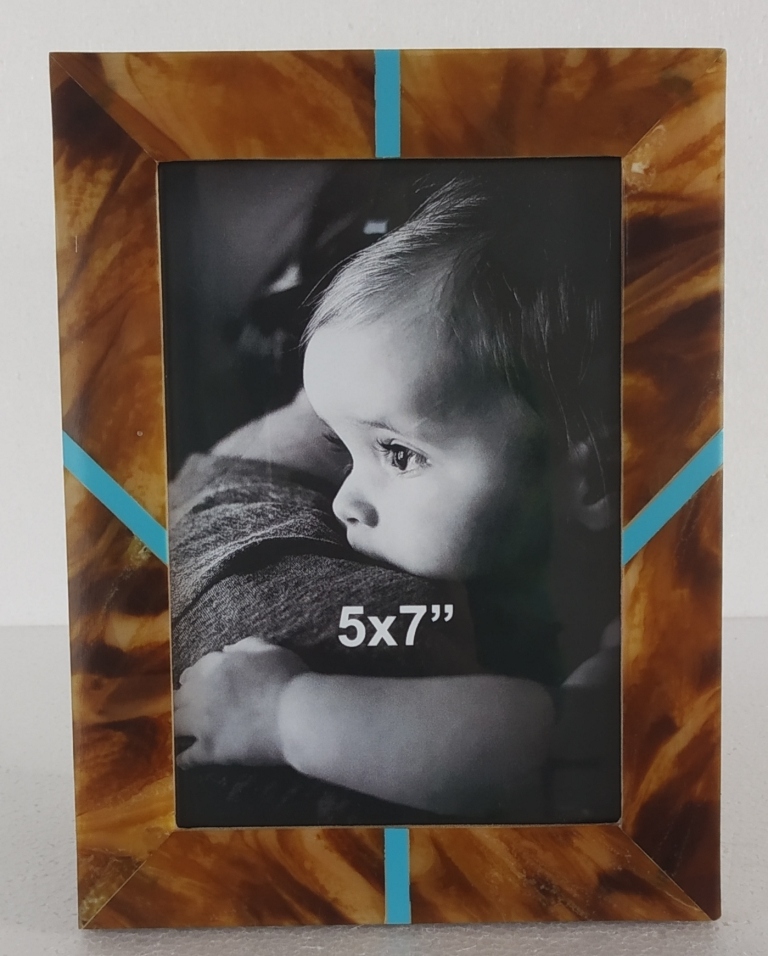 Minimalist Wooden Frame For Bedroom Decor – Handmade Cherry Wood Wooden Photo Frames from India